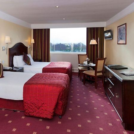 The Bonnington Dublin & Leisure Centre Hotel Екстериор снимка